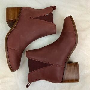 TOMS Leather Esme Chelsea Bootie